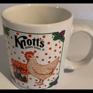 Vintage Knotts Berry Farm Rooster Boysenberry Mug